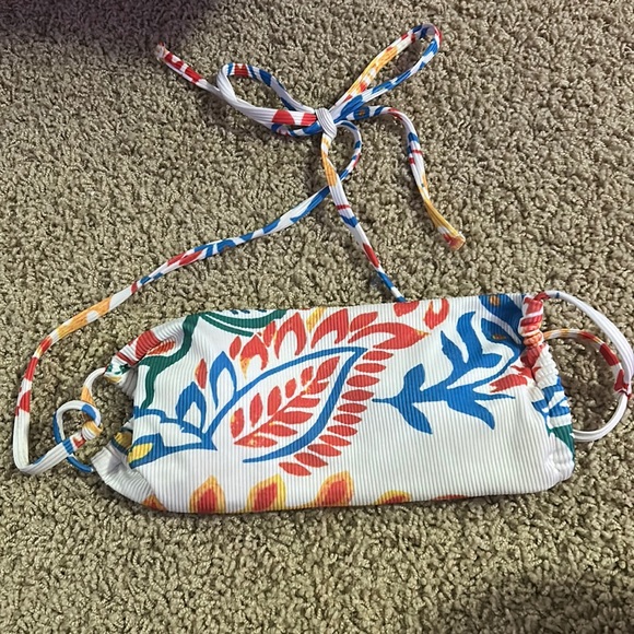 Bathing suit top - Picture 1 of 1